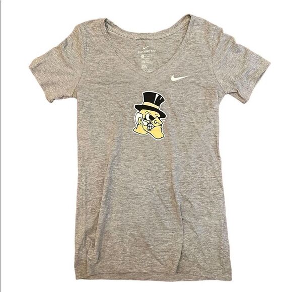 Ladies Nike Wake Forrest Deacons Size XS #NCAA #Football - Picture 1 of 3